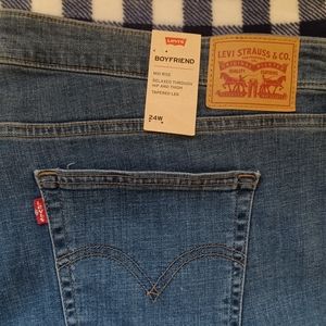 Levi jeans women's size 24